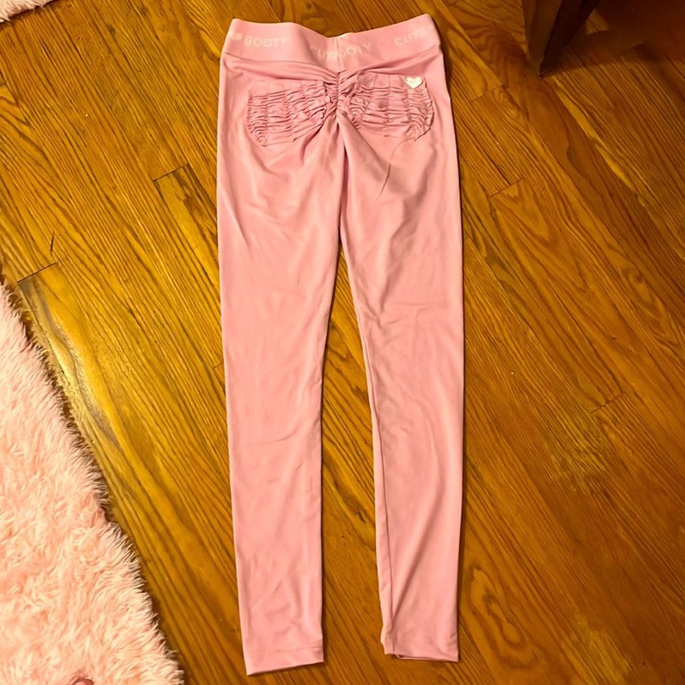 ❤️Cute Booty Leggings❤️